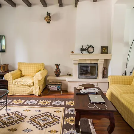 Bed & Breakfast Casa Din Plai Provita de Sus